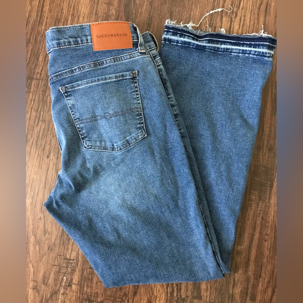 Lucky Brand Classic Women's Mid Wash Blue Jeans 14/32 - Picture 4 of 9